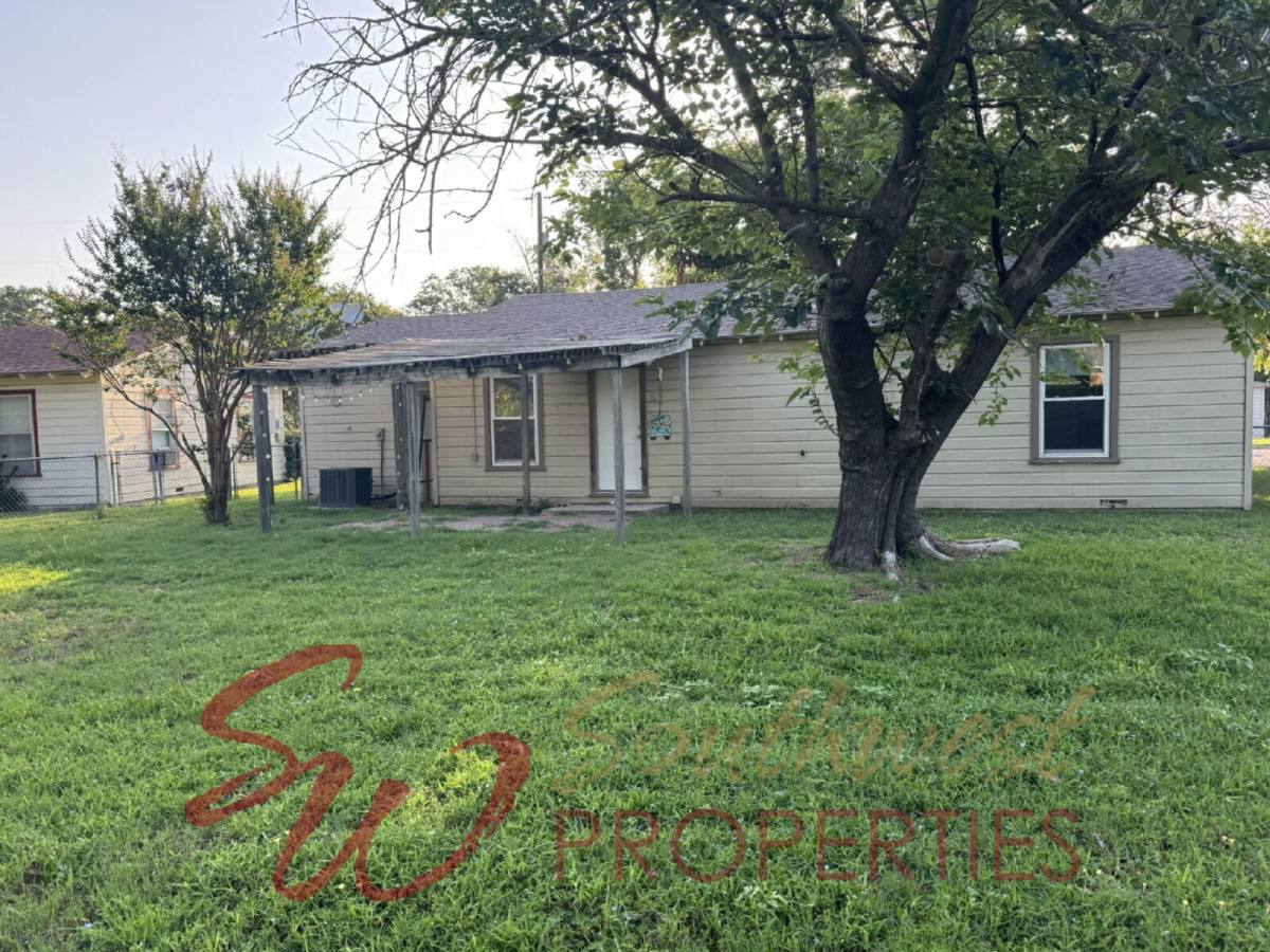 House for rent at 1240 N Garfield Ave, Stephenville, TX 76401