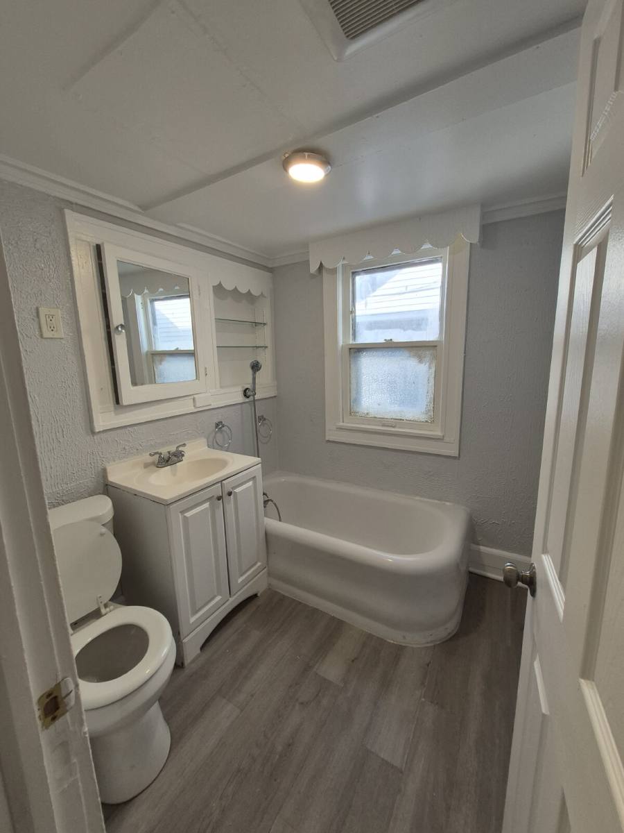 Townhouse for rent at 2517 W Hadley St, Milwaukee, WI 53206