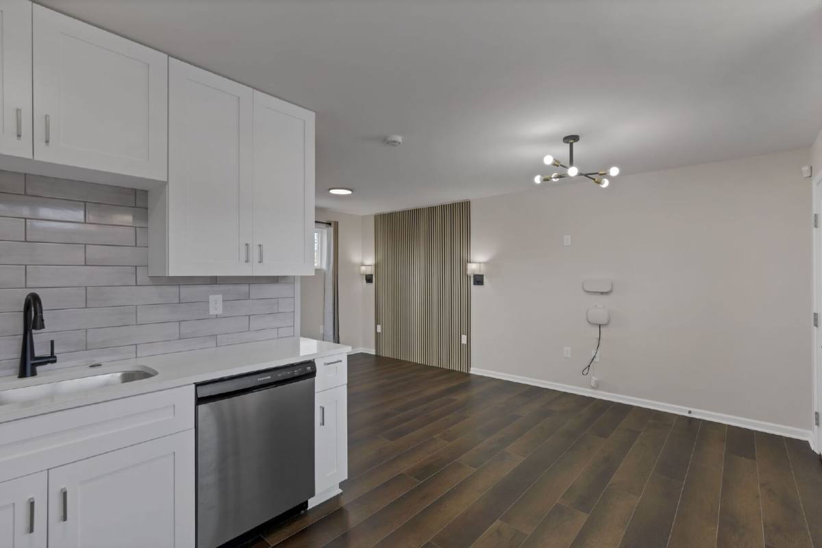 Apartment for rent at 35 Parsons Ave #B, Columbus, OH 43215