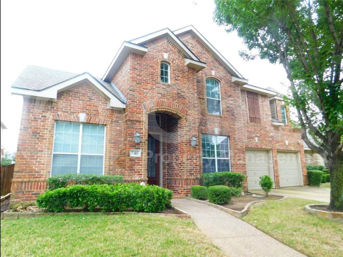 House for rent at 740 Peco St, Argyle, TX 76226