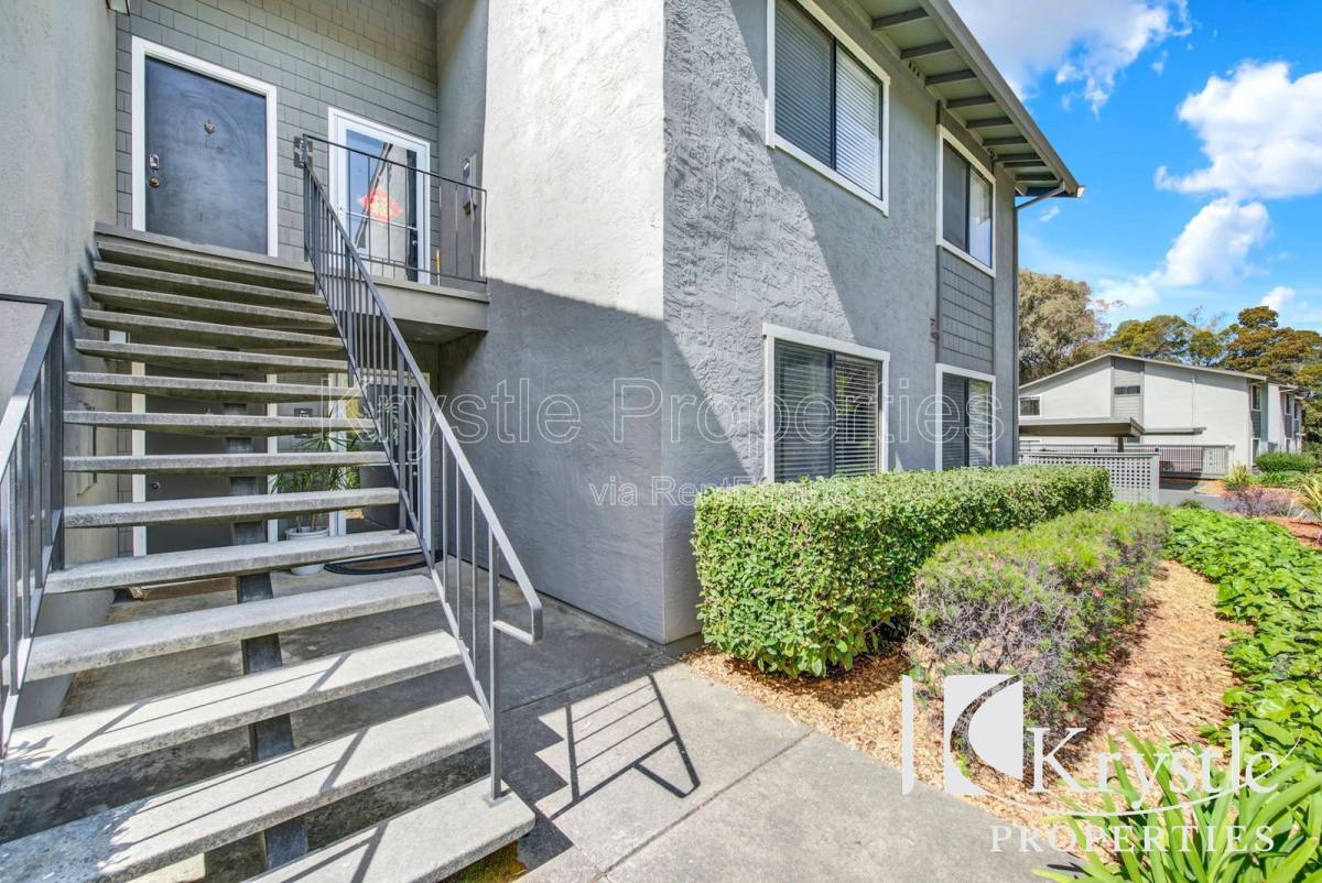 Apartment for rent at 900 Cambridge Dr #176, Benicia, CA 94510