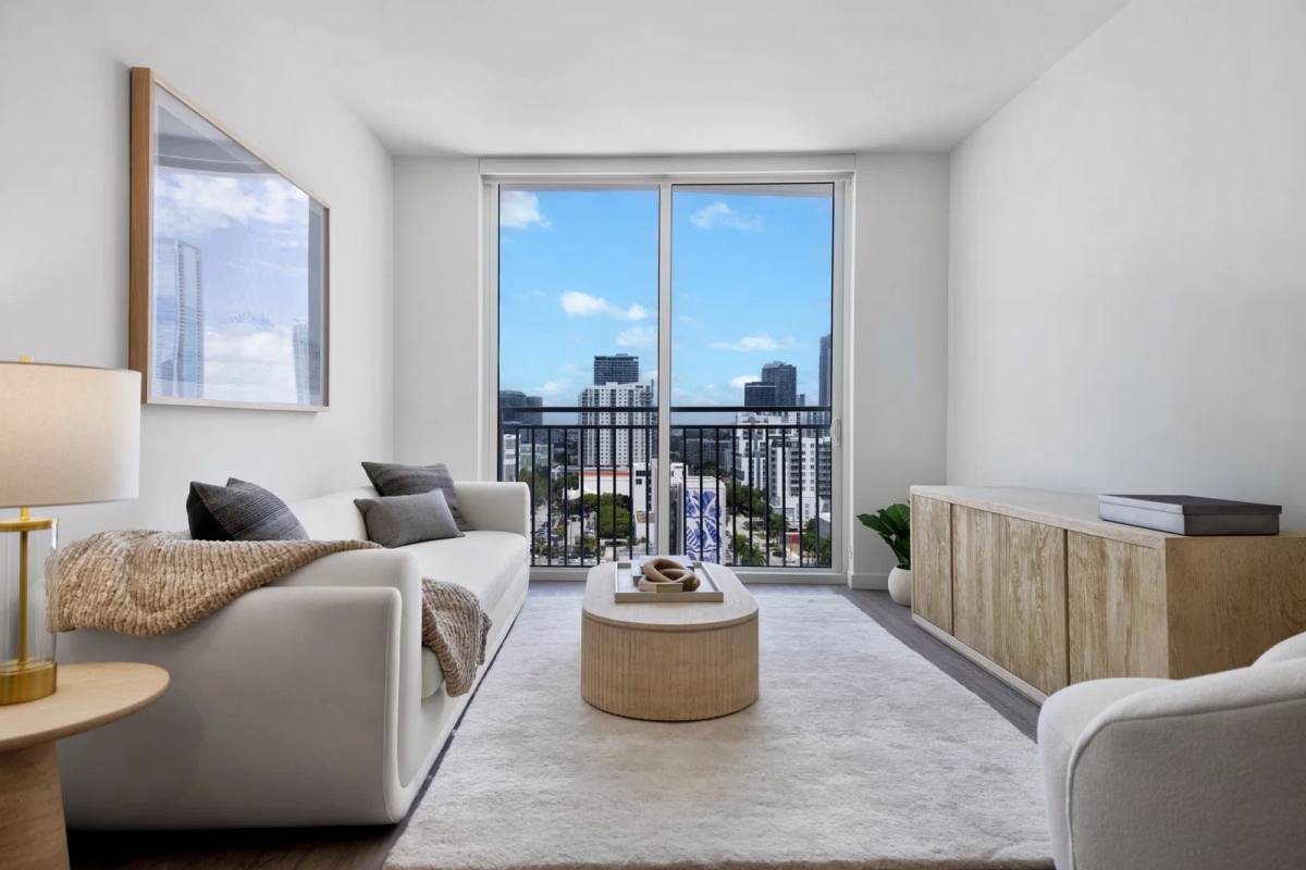 Apartment for rent at 251 NE 20th St, Miami, FL 33137