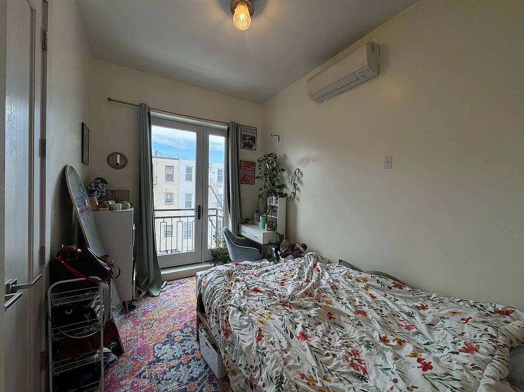Apartment for rent at 1627 Pacific St #3B, Brooklyn, NY 11213