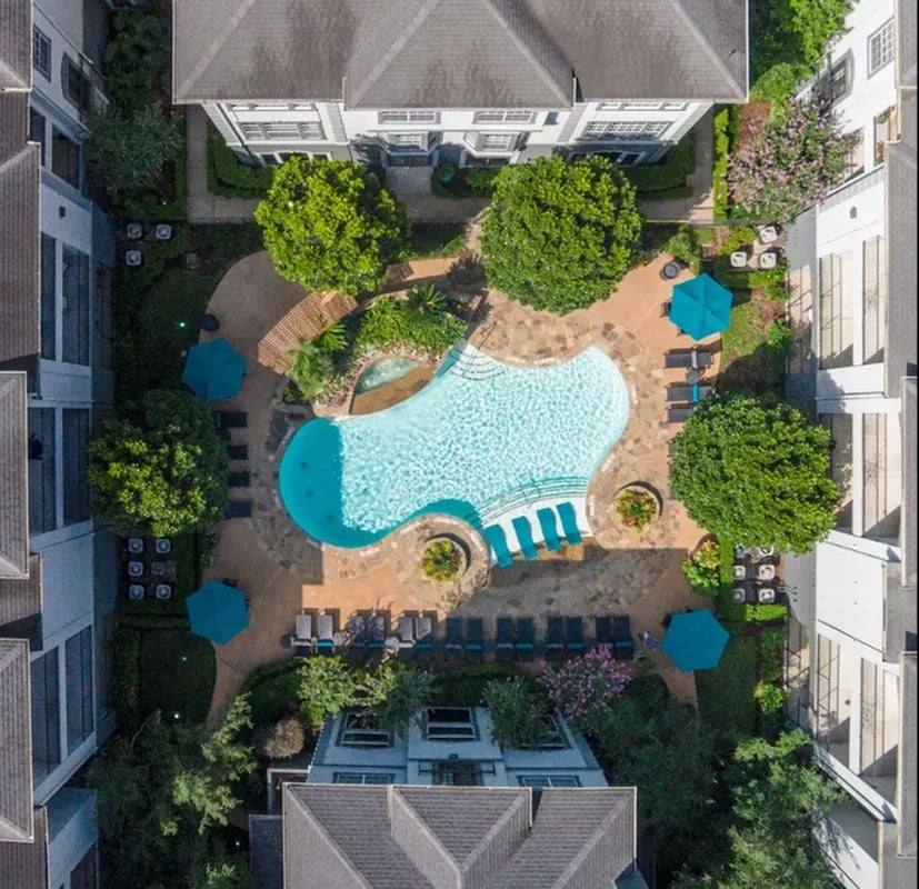 Apartment for rent at 2303 Louisiana St, Houston, TX 77006