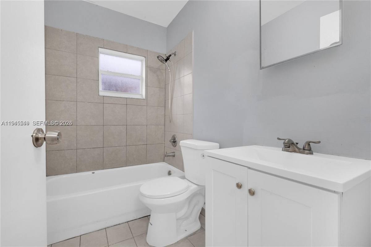 Apartment for rent at 2000 NW 27th St #1, Miami, FL 33142