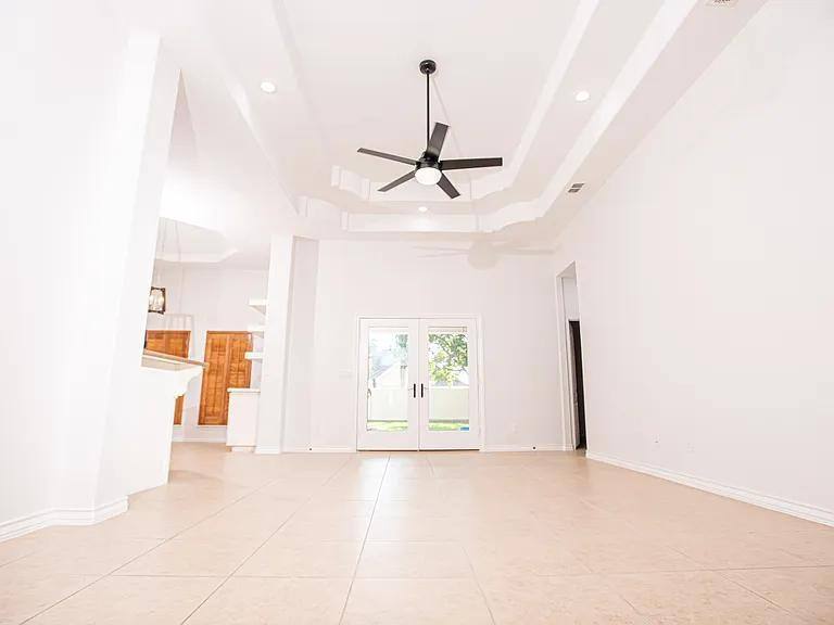 House for rent at 1616 Sebastian St #1, Mission, TX 78572