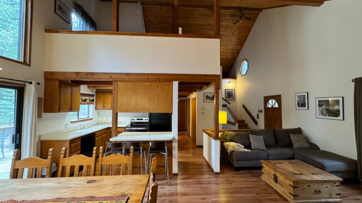 House for rent at 14107 St Croix, Truckee, CA 96161