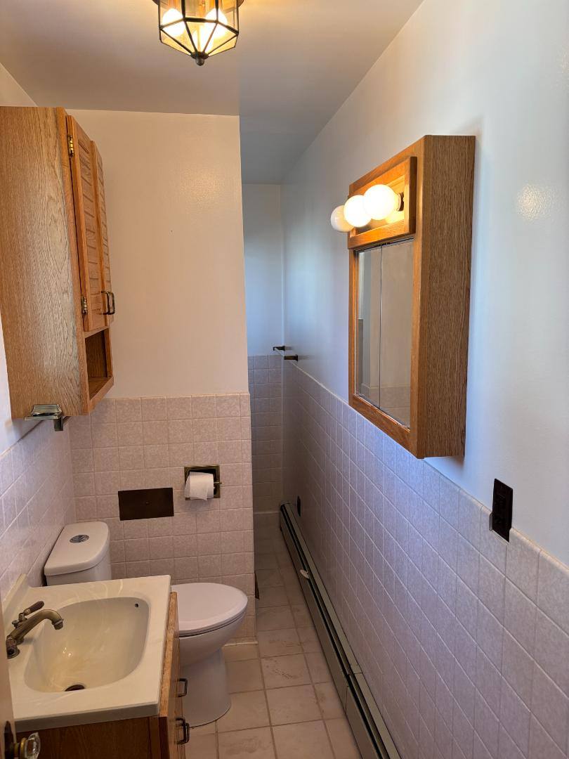 Apartment for rent at 401 Onyx St #1, Kemmerer, WY 83101