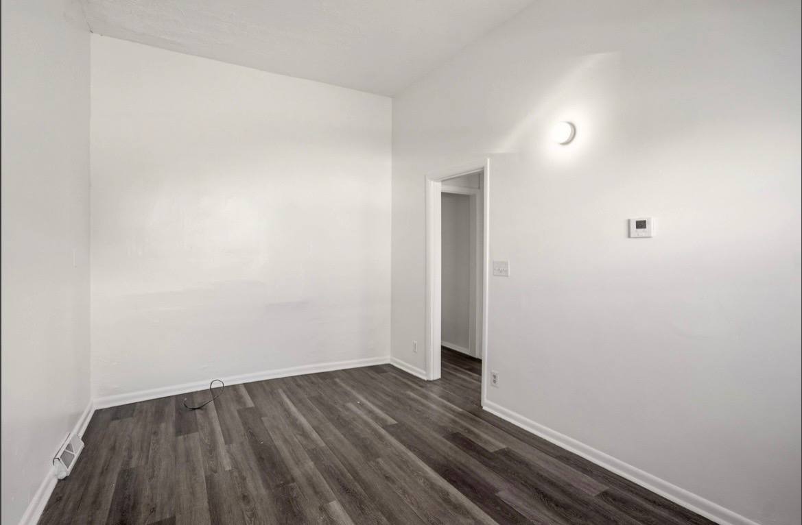 Apartment for rent at 902 3rd Ave #2 1R, Dayton, KY 41074