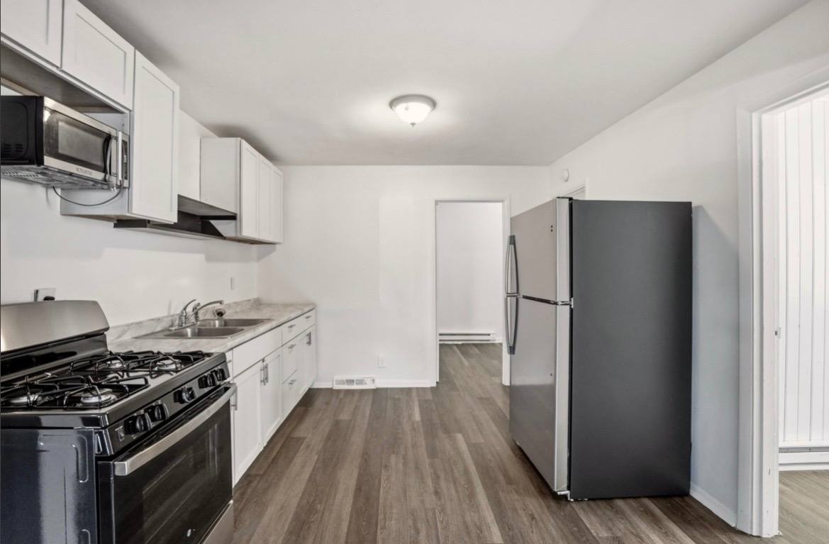 Apartment for rent at 902 3rd Ave #2 1R, Dayton, KY 41074