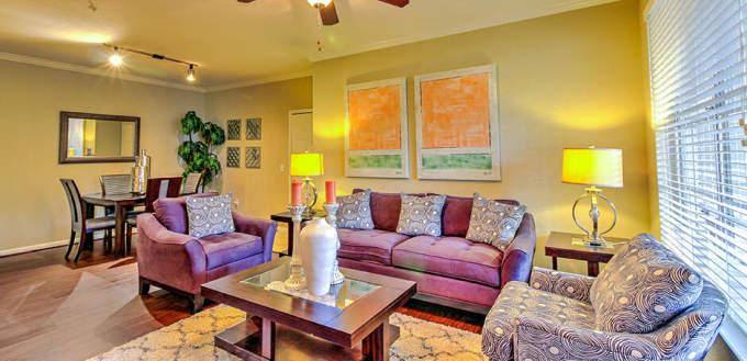 Apartment for rent at 8585 Woodway Dr, Houston, TX 77063