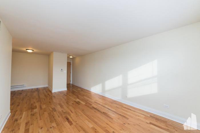 Apartment for rent at 555 W Arlington Place, Chicago, IL 60614