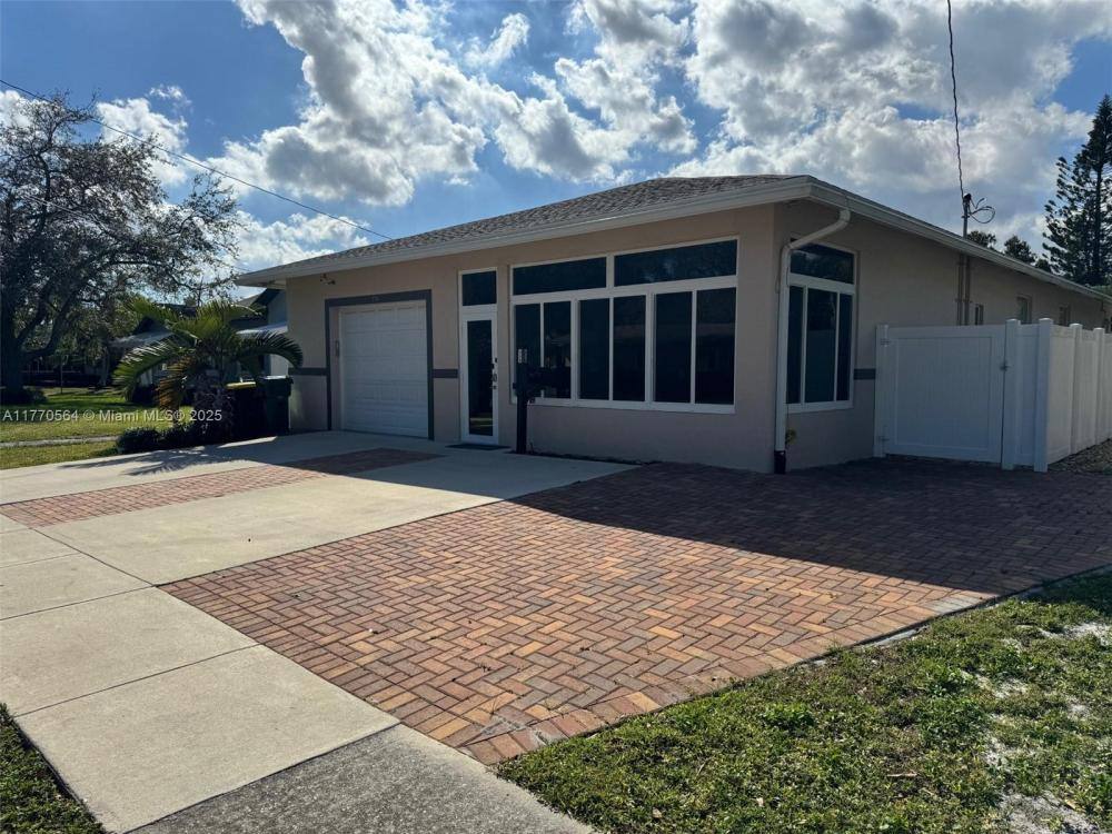 House for rent at 350 SW 2nd Ave, Dania, FL 33004