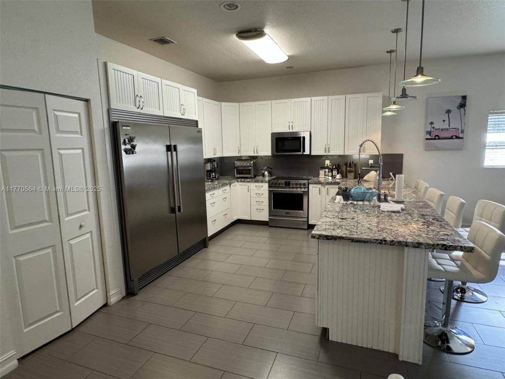 House for rent at 350 SW 2nd Ave, Dania, FL 33004