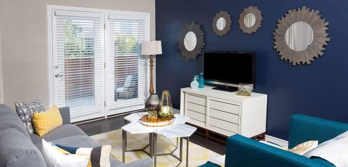 Apartment for rent at 385 E Las Colinas Blvd, Irving, TX 75039