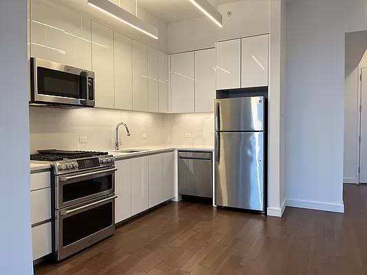 Apartment for rent at 515 W 36th St #27GG, New York, NY 10018