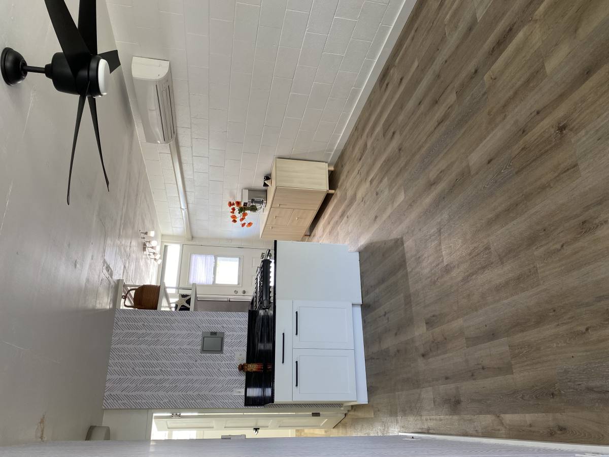 Apartment for rent at 2019 Citron St #10, Honolulu, HI 96826