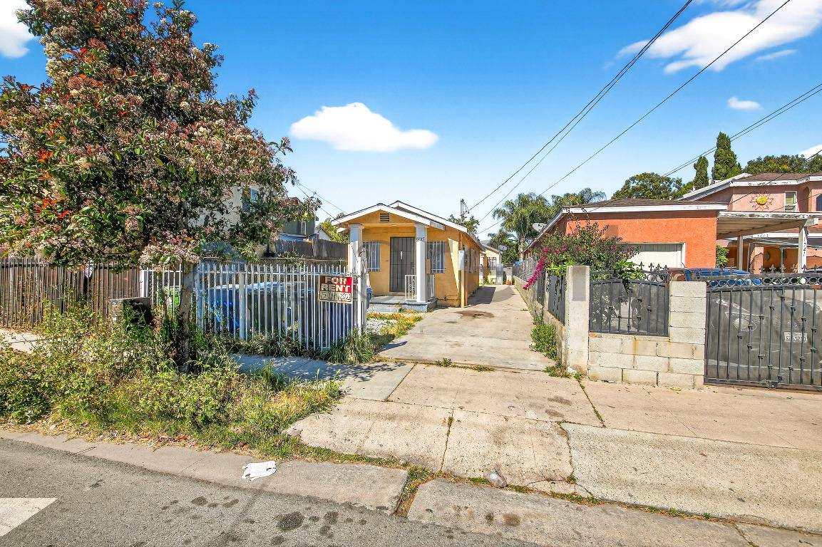 House for rent at 1737 E 108th St #1, Los Angeles, CA 90059