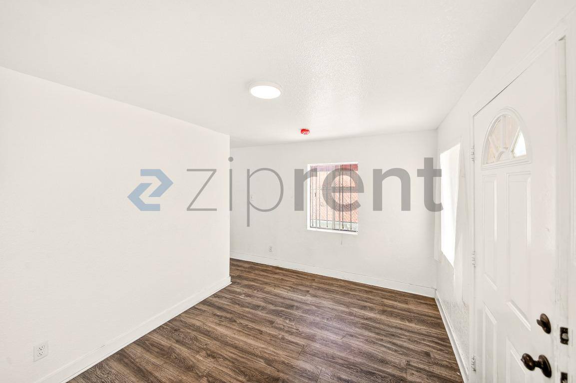 House for rent at 1737 E 108th St #1, Los Angeles, CA 90059