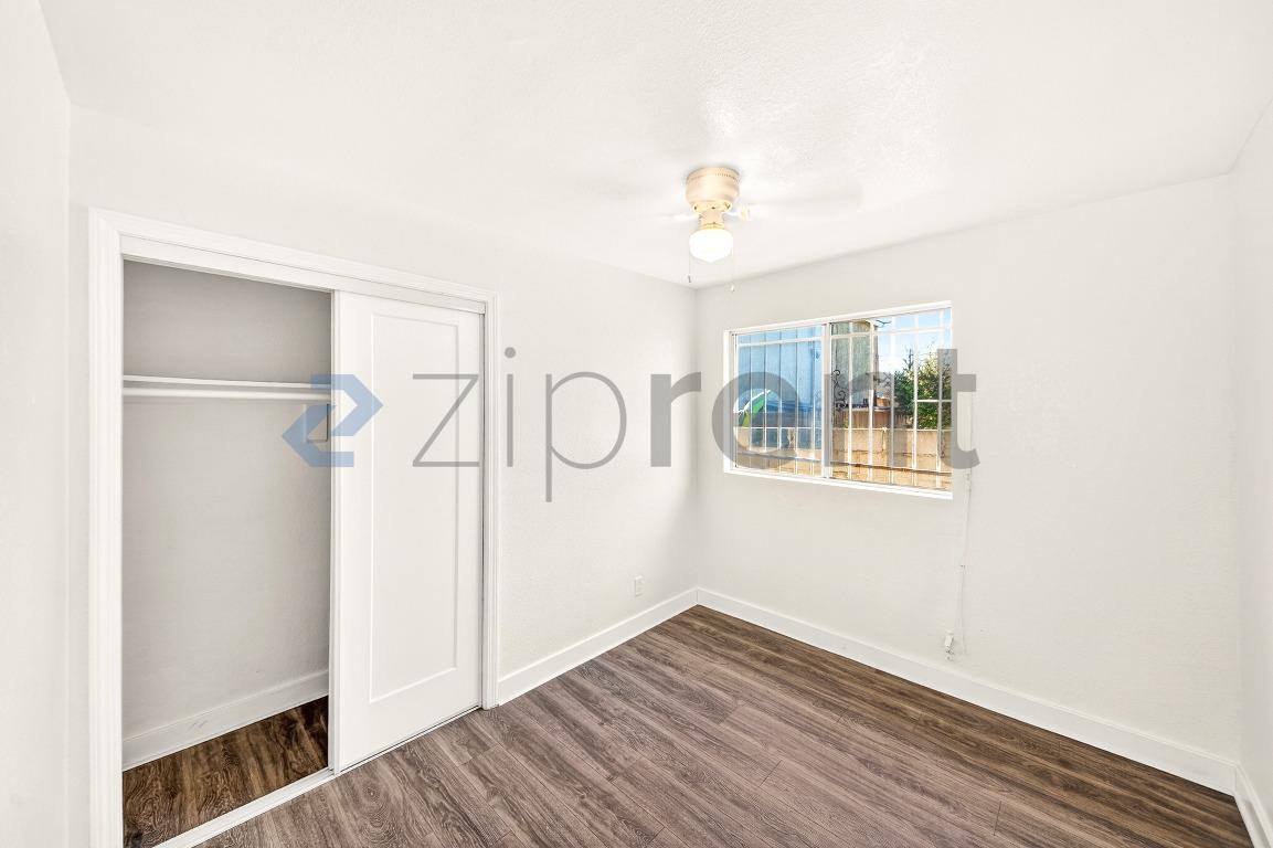 House for rent at 1737 E 108th St #1, Los Angeles, CA 90059