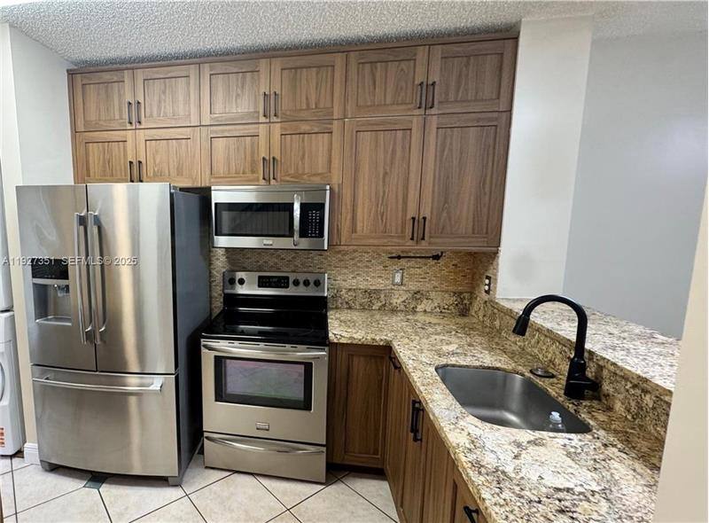 Townhouse for rent at 443 SW 122nd Terrace, Hollywood, FL 33025