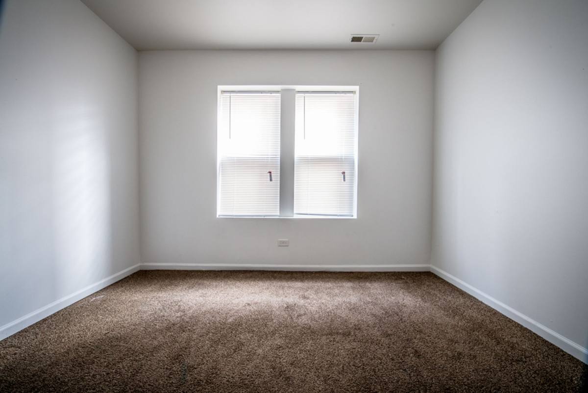 Apartment for rent at 1101 N Leclaire Ave, Chicago, IL 60651