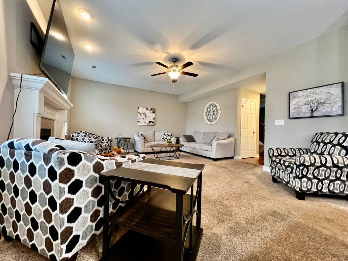 House for rent at 1860 Red Sage Court, Lebanon, OH 45036
