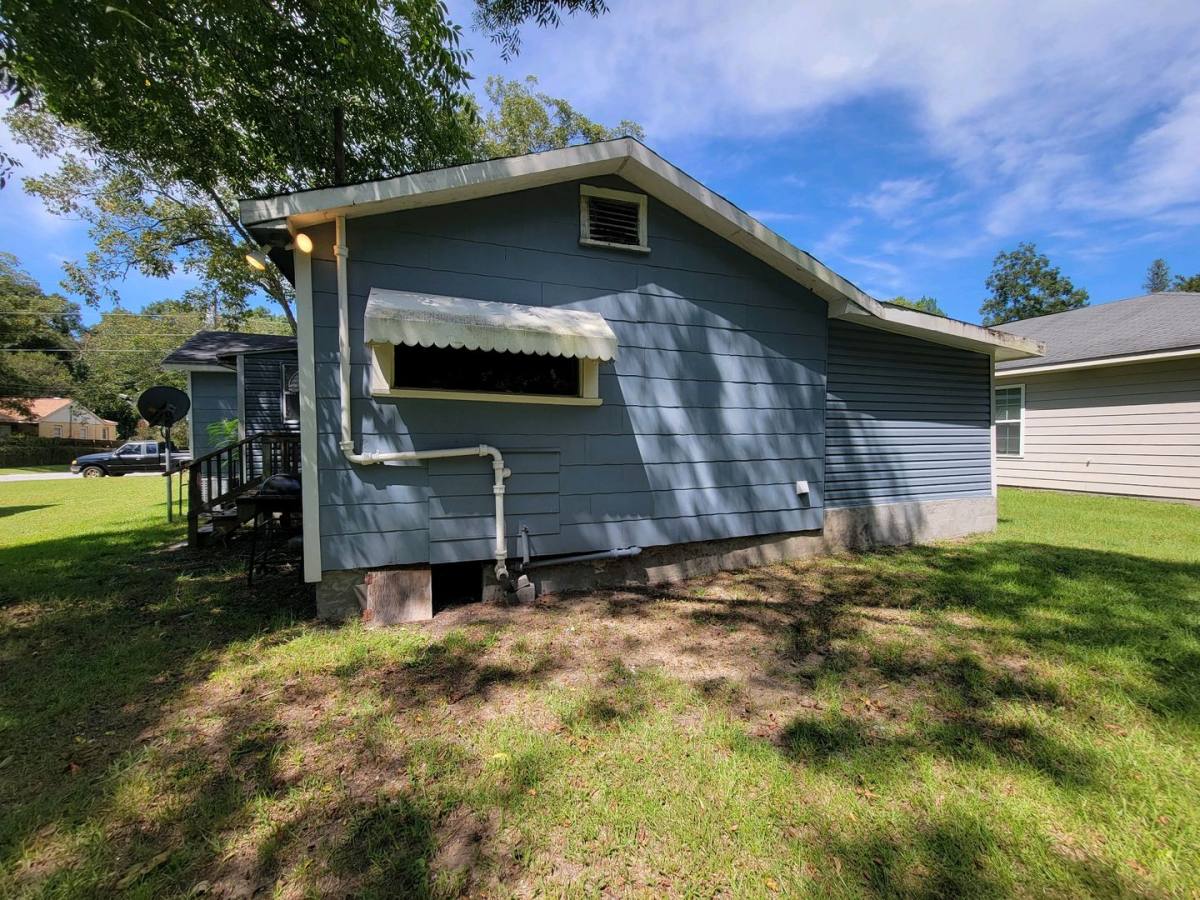 House for rent at 319 16th Ave S, Phenix City, AL 36869