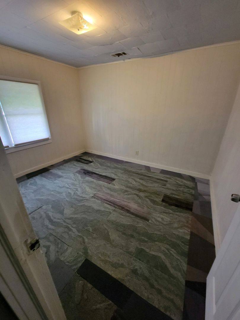 House for rent at 319 16th Ave S, Phenix City, AL 36869