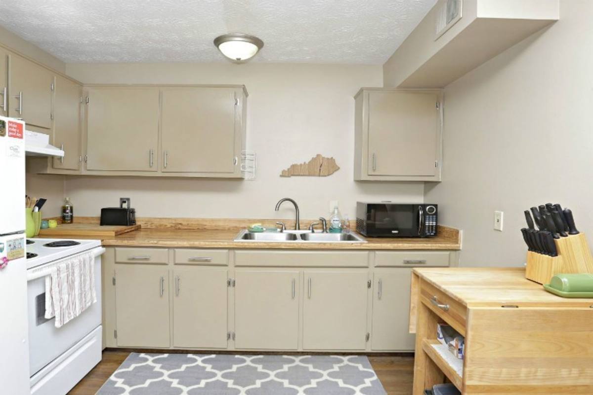 Apartment for rent at 135 Transcript Ave, Lexington, KY 40508