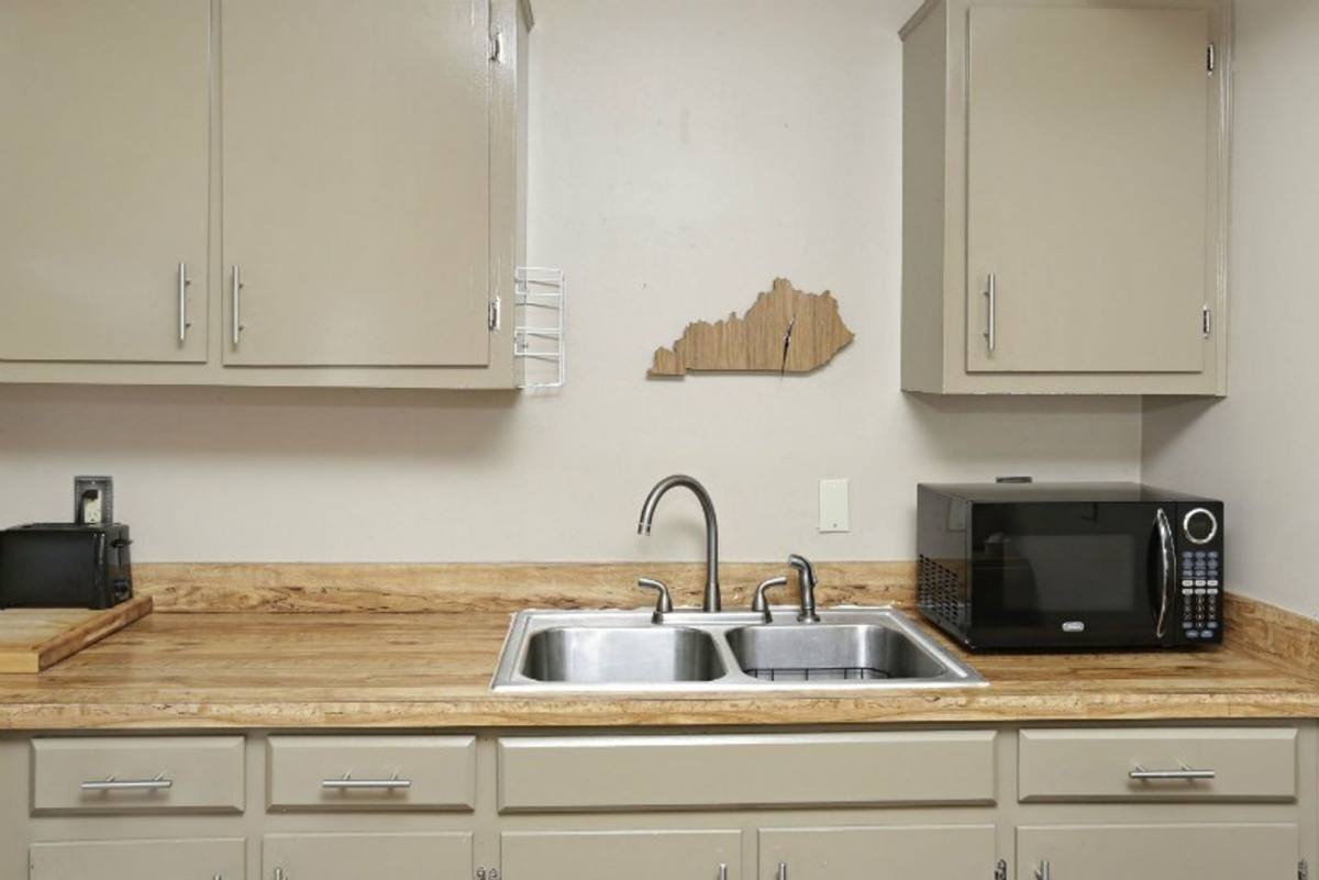 Apartment for rent at 135 Transcript Ave, Lexington, KY 40508