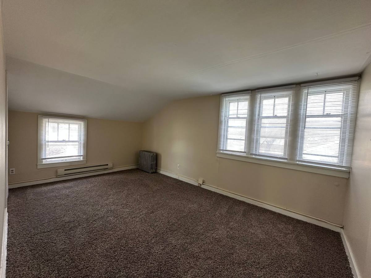 Apartment for rent at 1413 13th Ave S, Fargo, ND 58103