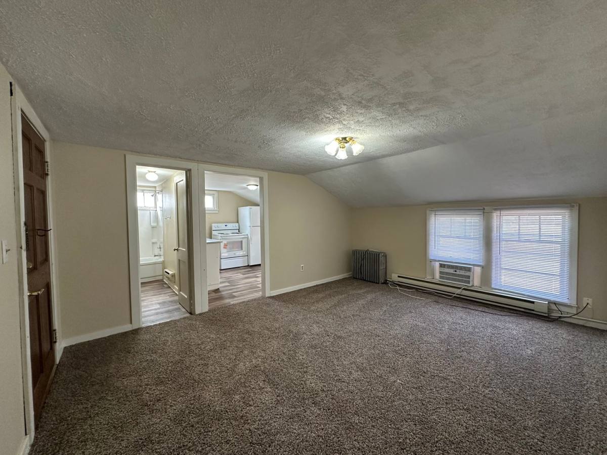 Apartment for rent at 1413 13th Ave S, Fargo, ND 58103