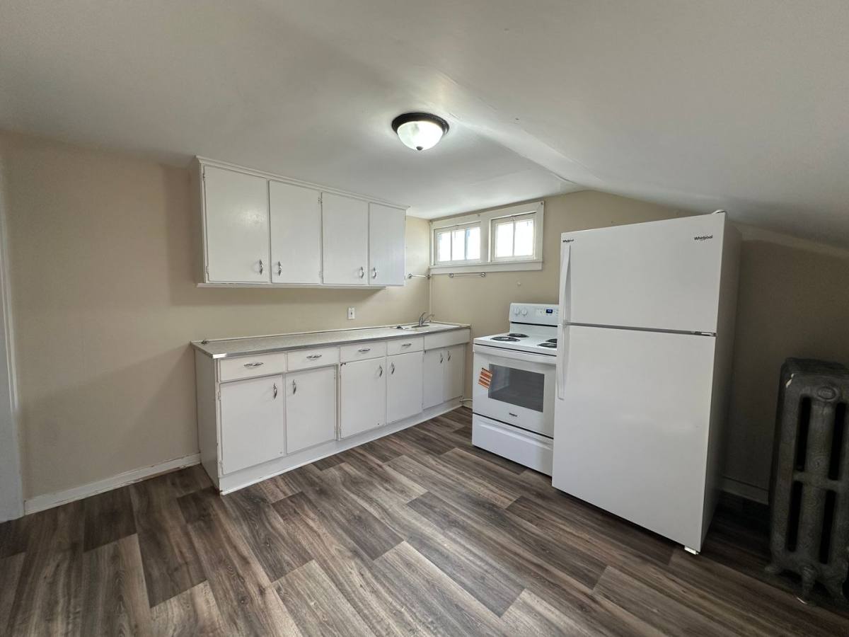 Apartment for rent at 1413 13th Ave S, Fargo, ND 58103