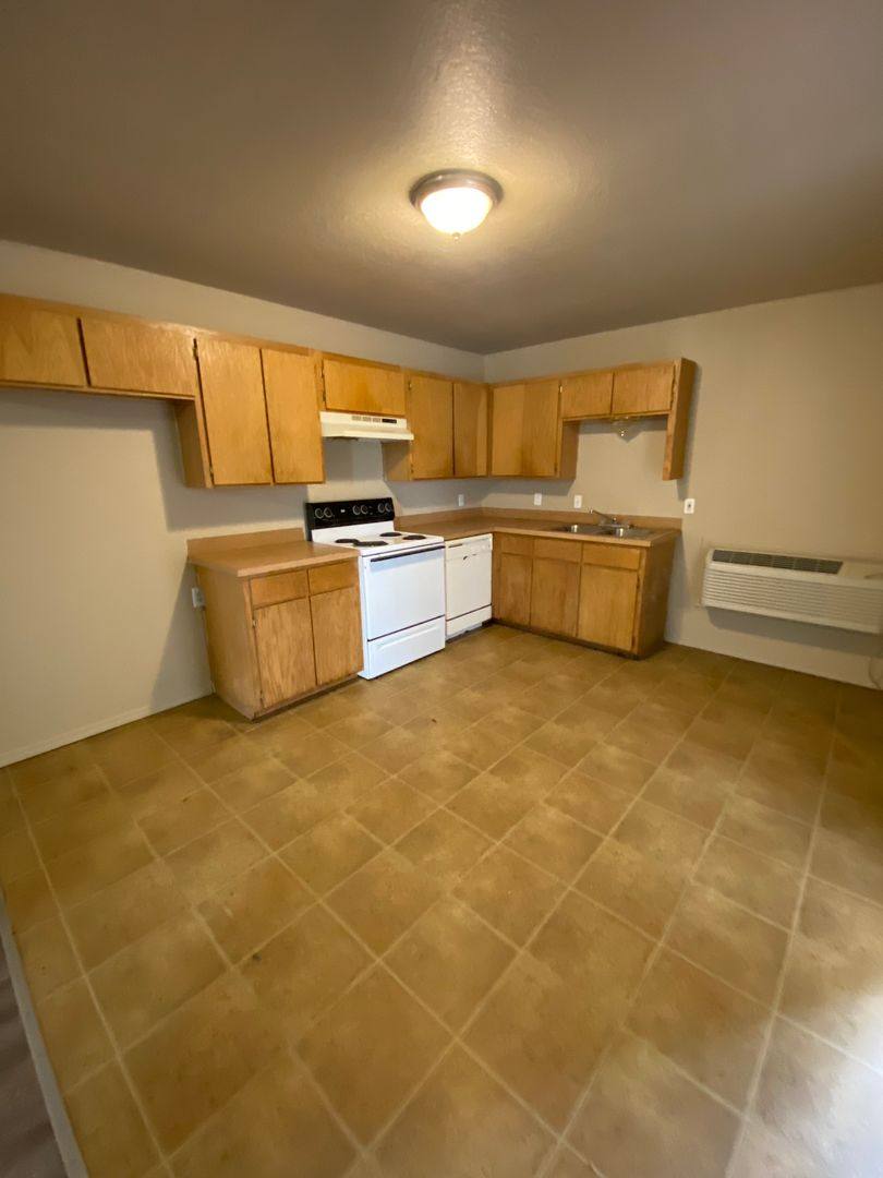 Apartment for rent at 617 S 6th, Van Buren, AR 72956