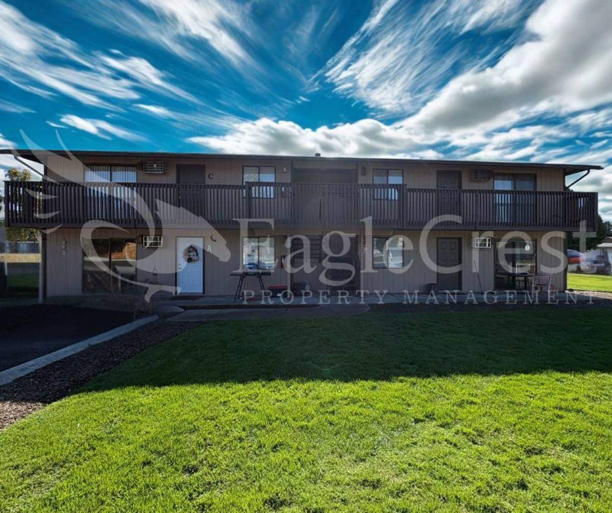Apartment for rent at 320 NE C St, Walla Walla, WA 99362