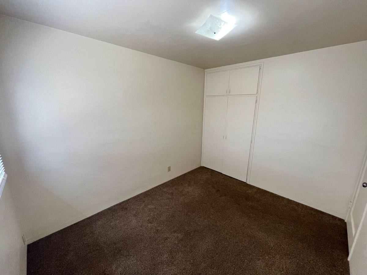 Apartment for rent at 118-122-126 N J St, Lompoc, CA 93436