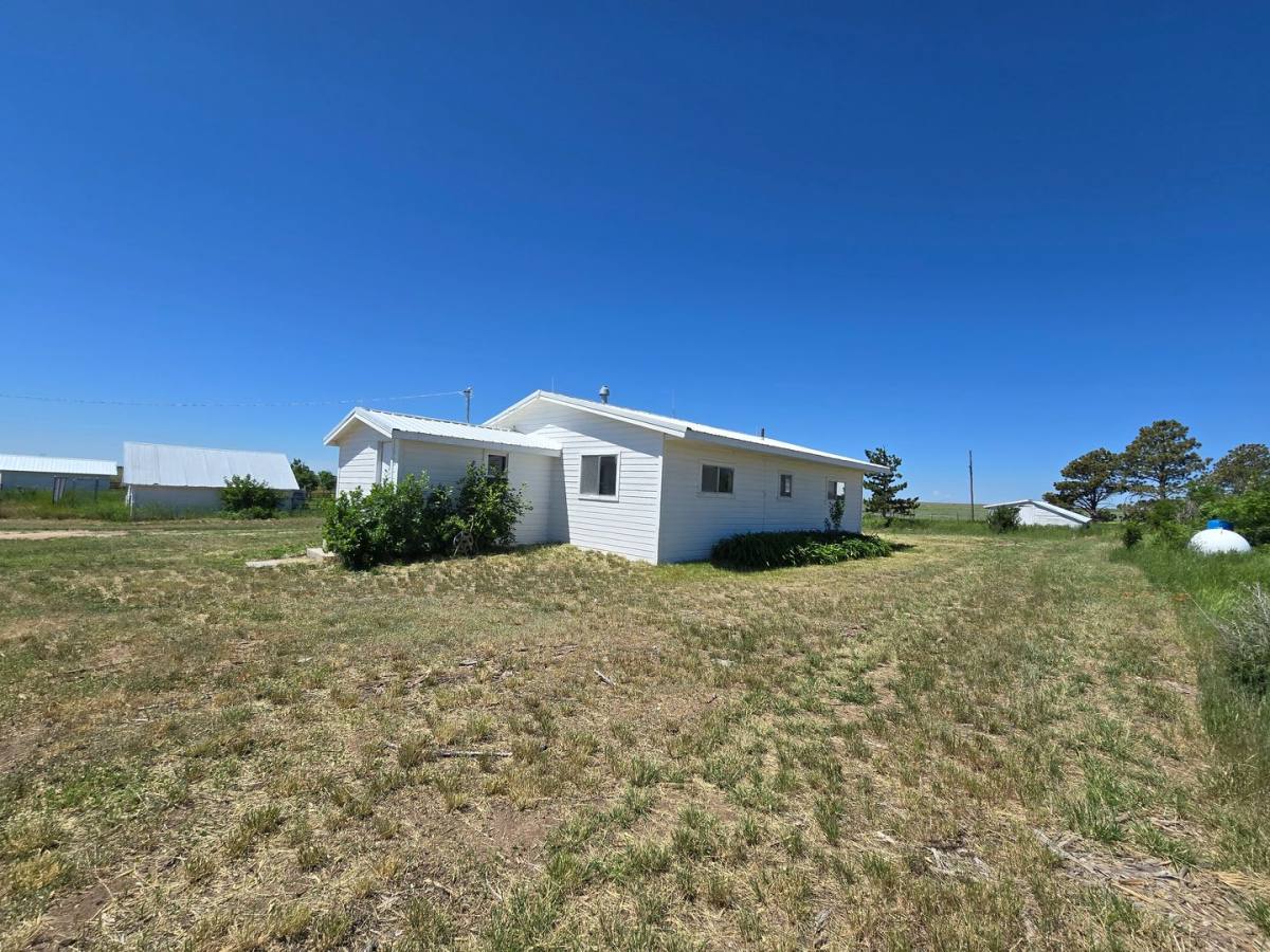 House for rent at 12350 1 2 Holtwood Rd, Simla, CO 80835