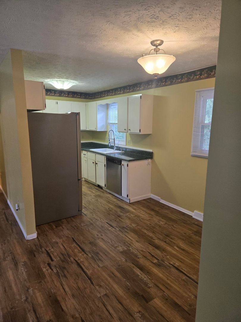 House for rent at 1301 Cobble Stone Court, Johnson City, TN 37604