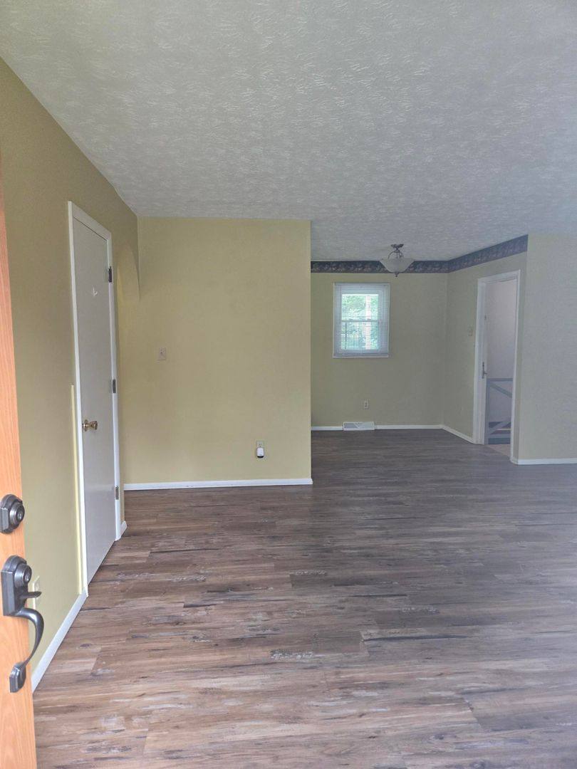 House for rent at 1301 Cobble Stone Court, Johnson City, TN 37604