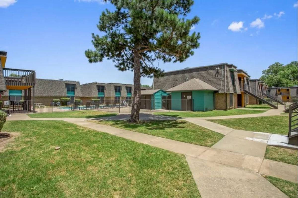 Apartment for rent at 1115 Biloxi Dr, Norman, OK 73071