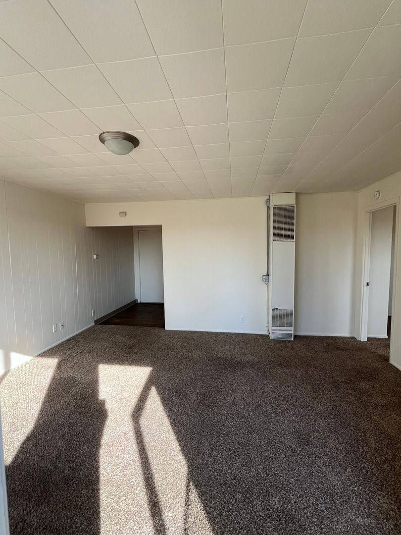 Apartment for rent at 4642 Riverview Ave, West Linn, OR 97068
