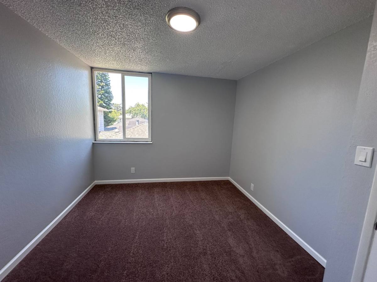Apartment for rent at 955 - 959 Joaquin Ave, San Leandro, CA 94577