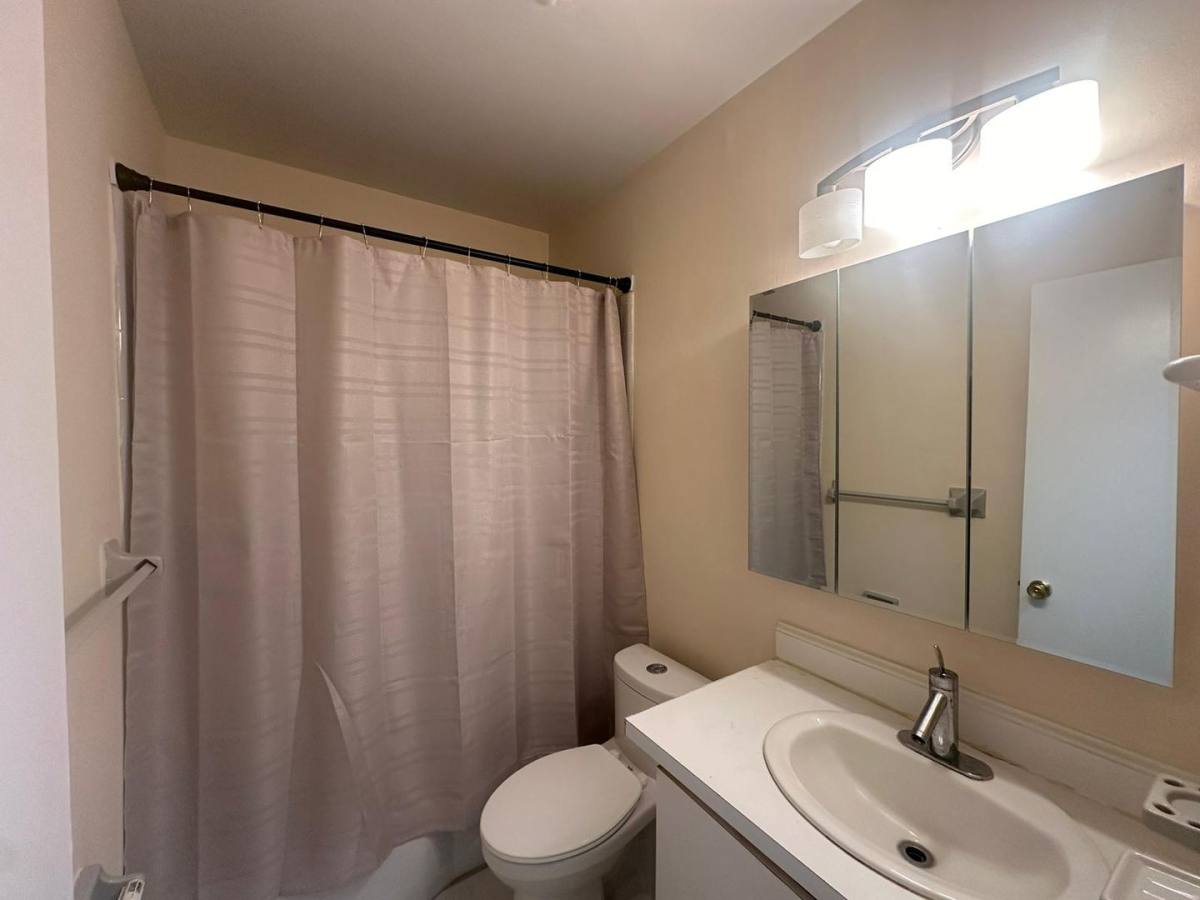 Apartment for rent at 2170 NE 51st Court, Fort Lauderdale, FL 33308