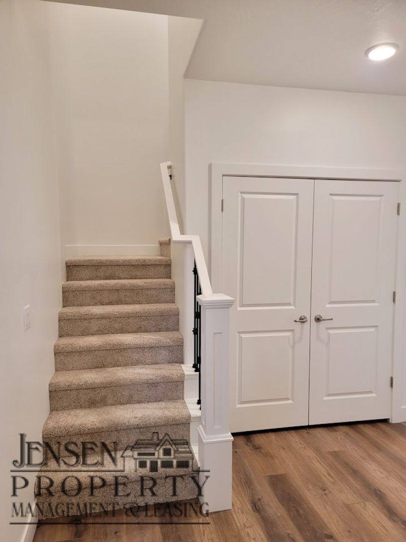 House for rent at 482 S Deep Creek Dr, Washington, UT 84780