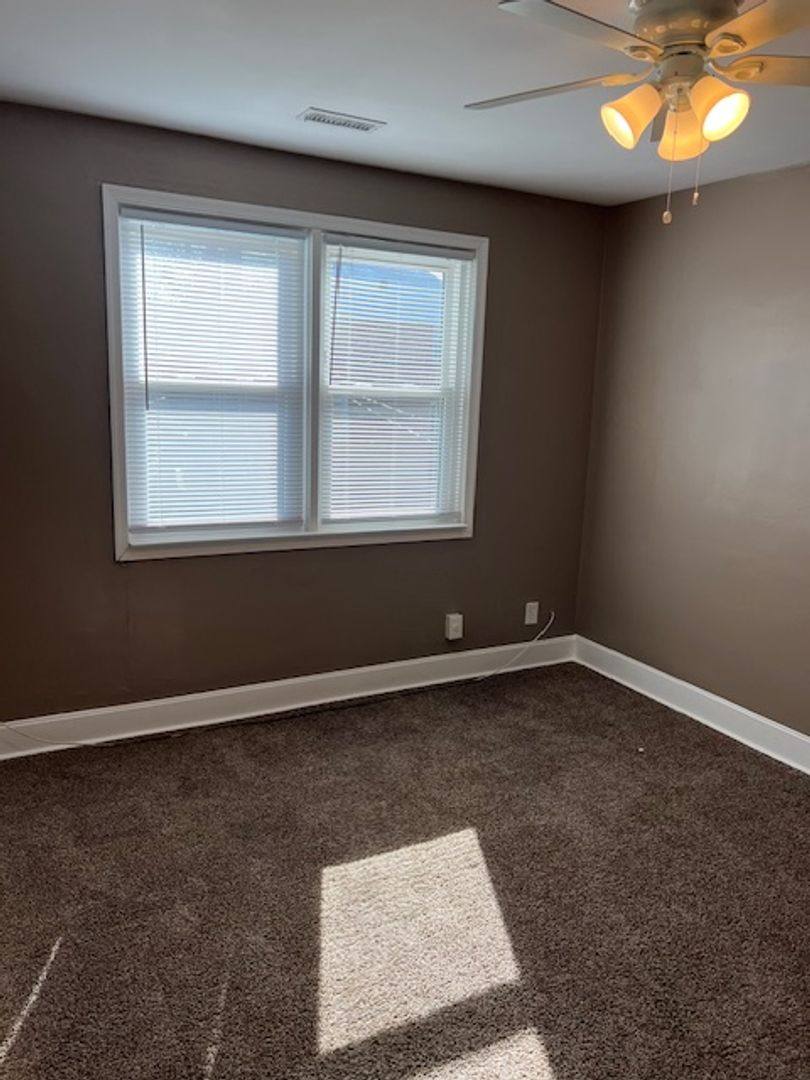 Townhouse for rent at 5905 The Alameda, Baltimore, MD 21239