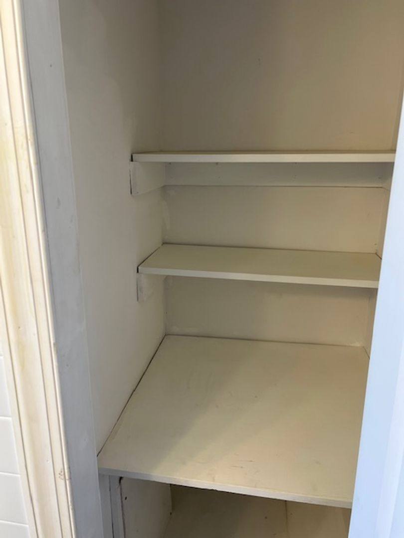 Townhouse for rent at 5905 The Alameda, Baltimore, MD 21239