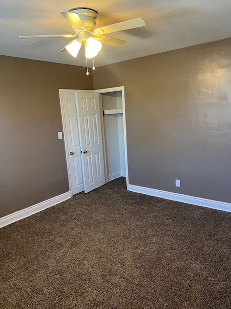 Townhouse for rent at 5905 The Alameda, Baltimore, MD 21239