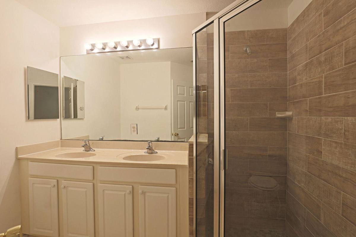 Townhouse for rent at 8205 Pacific Beach Dr, Fort Myers, FL 33966