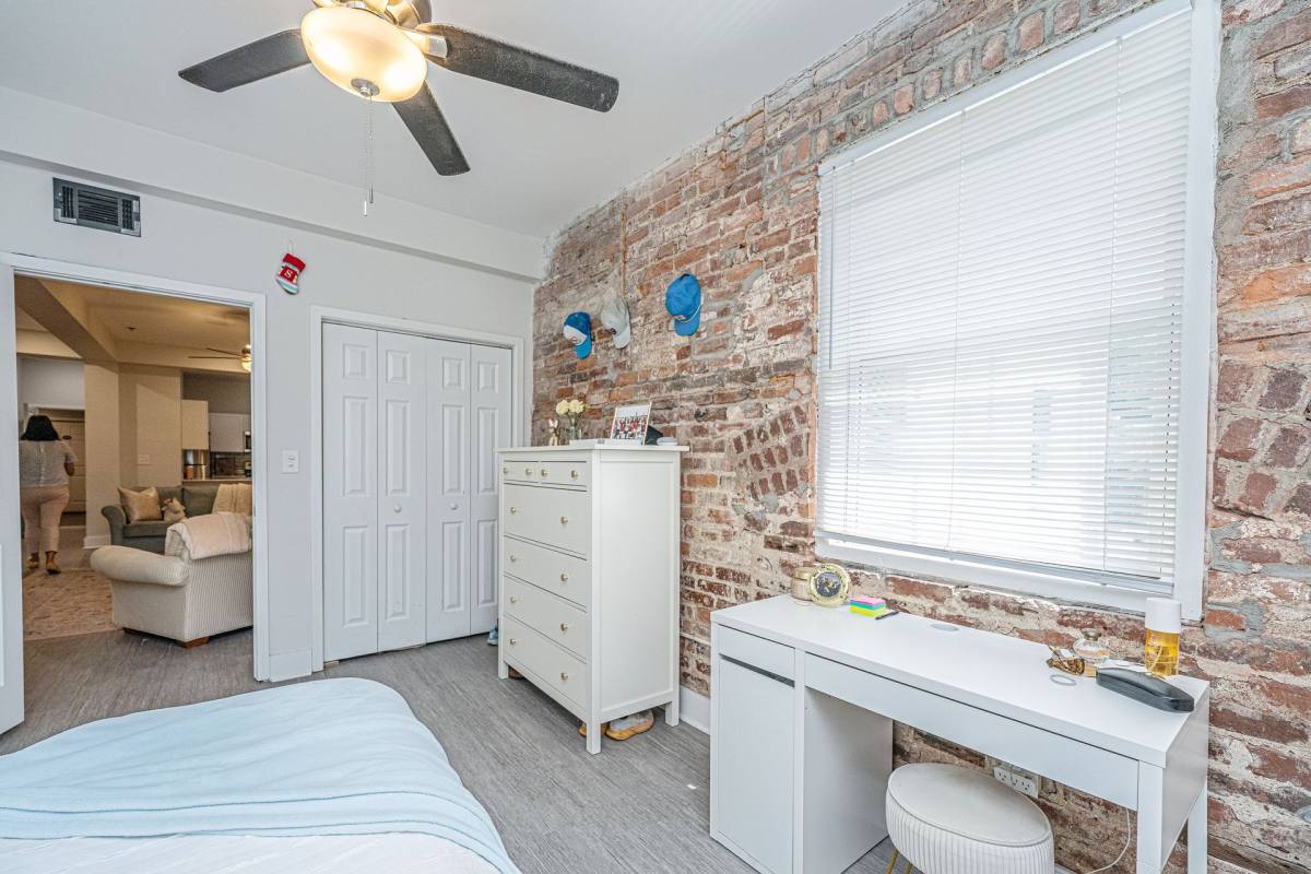 Apartment for rent at 1000 King St, Charleston, SC 29403